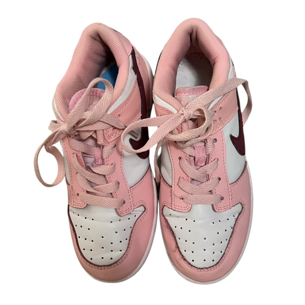 Nike girls dunk low pink foam lace up sneakers - Picture 2 of 8